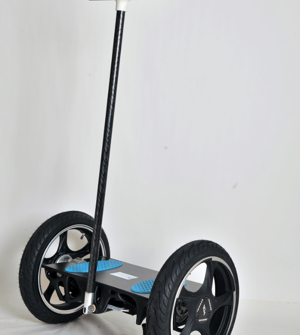 The finished self-balancing scooter designed and
manufactured by the University of Applied Sciences
Ravensburg-Weingarten.
