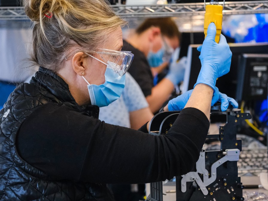 GM built ventilators from Stratasys 3D printers. 