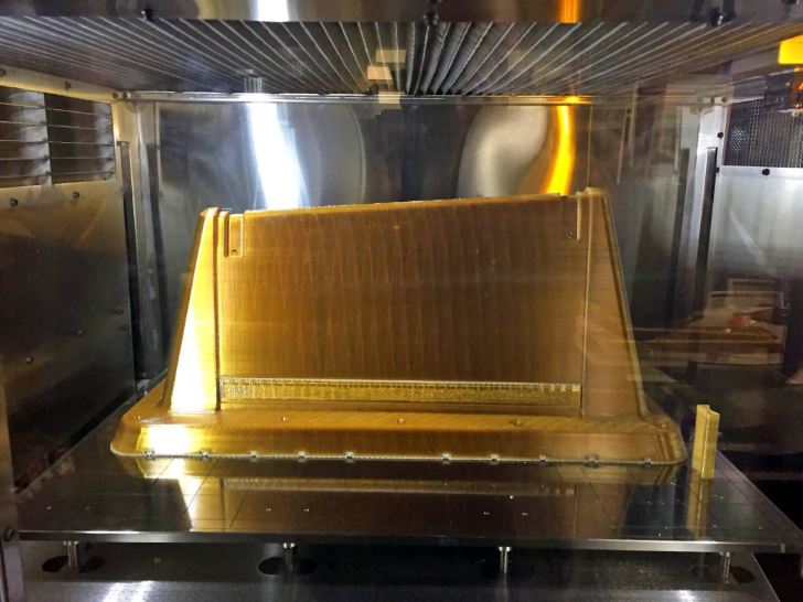 The preform tool produced with the Stratasys F900 Production System
using ULTEM™ 1010 resin.