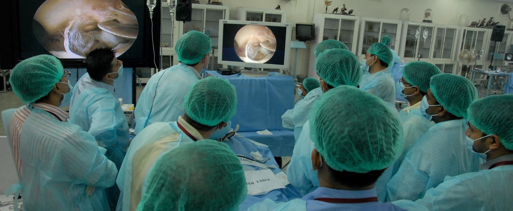 team of trainee neurosurgeons