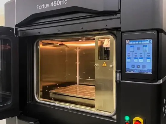 fortus-450mc-print-chamber-open