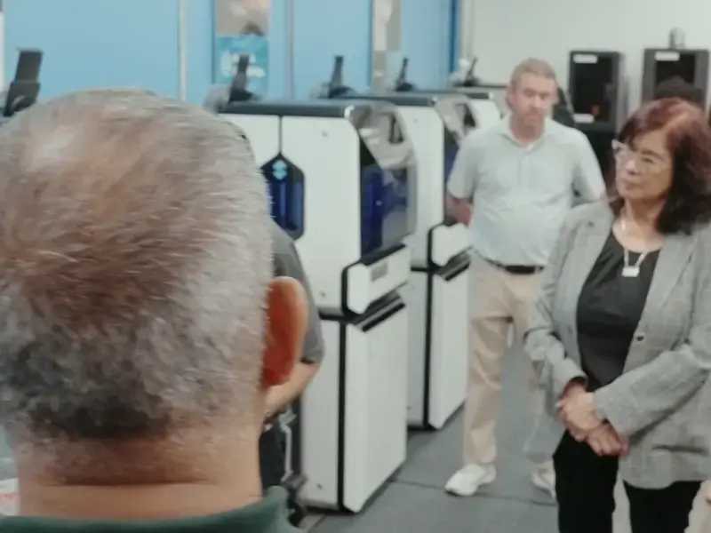 video-clips-stratasys-dental-smart-lab-tour
