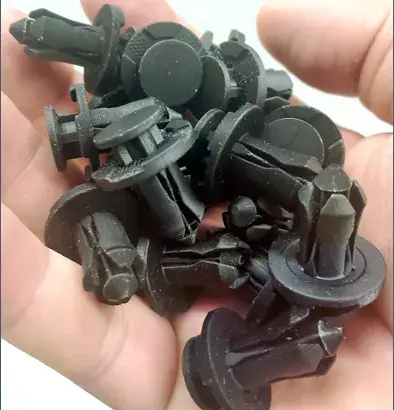 Pop Rivet in ST45