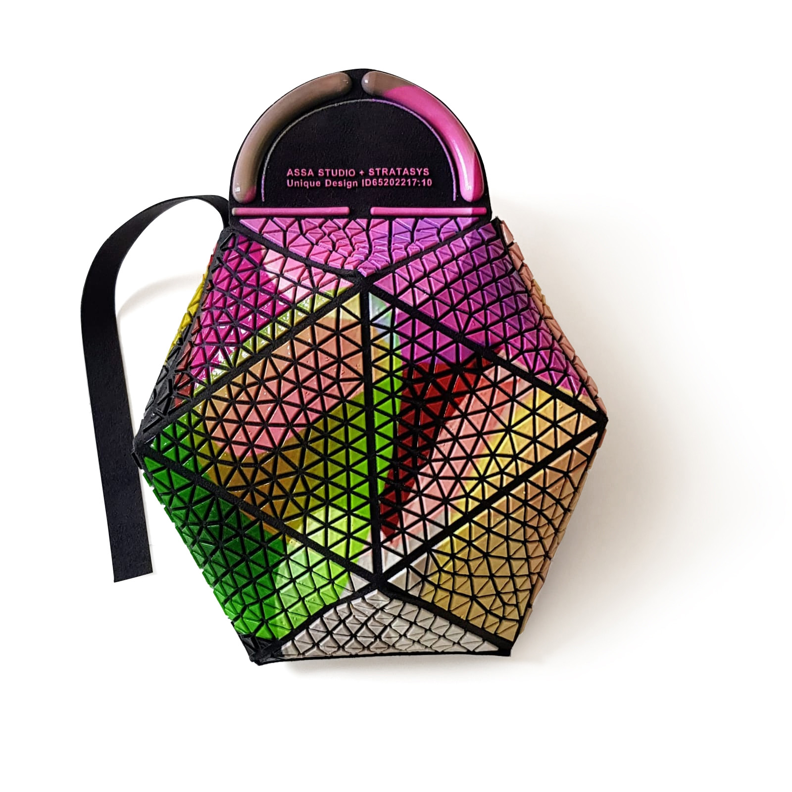 Chamaeleon Origami Bag, design by Assa Ashuach
