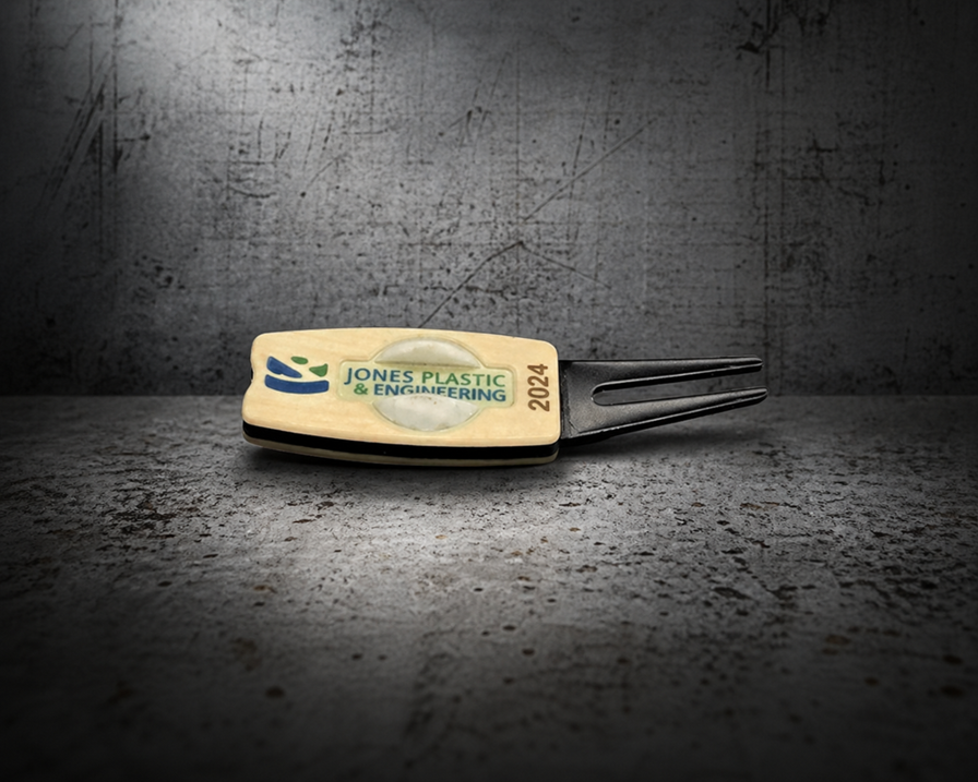 Jones Plastics Golf Divot Tool