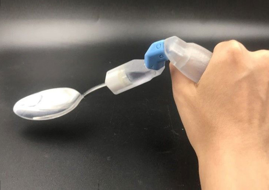 Snaker spoon